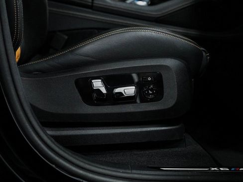 Used 2024 BMW X6 M Competition w/ Executive Package image 39