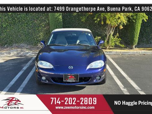 Used 2003 MAZDA MX-5 Miata LS RWD image 3