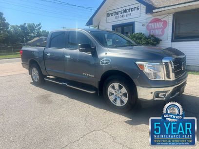 Used 2017 Nissan Titan SV