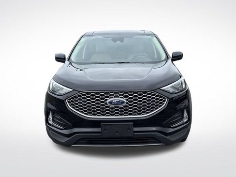 Certified 2023 Ford Edge SEL w/ Convenience Package AWD/4WD image 2