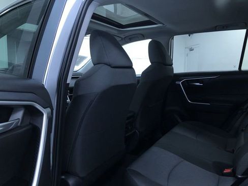 Used 2025 Toyota RAV4 XLE w/ Convenience Package image 20