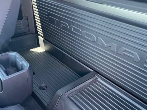 Used 2025 Toyota Tacoma SR RWD image 10