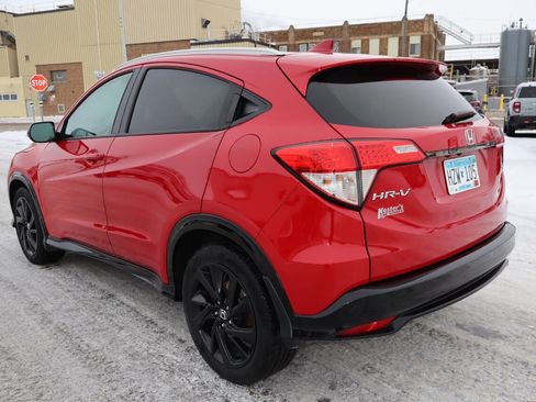Used 2022 Honda HR-V Sport image 4