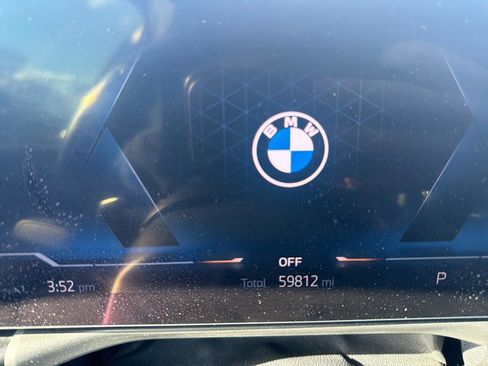 Used 2023 BMW 330i xDrive Sedan w/ M Sport Package image 29