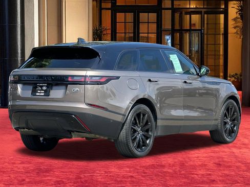 Used 2020 Land Rover Range Rover Velar S AWD/4WD image 9