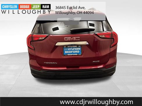 Used 2018 GMC Terrain SLE w/ Driver Convenience Package AWD/4WD image 6