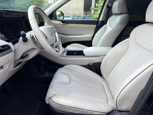 Used 2023 Hyundai Palisade Limited AWD/4WD image 19