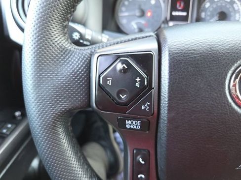 Used 2021 Toyota Tacoma TRD Sport image 52