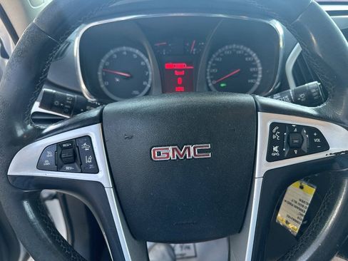 Used 2015 GMC Terrain SLT w/ Chrome Appearance Package FWD image 13