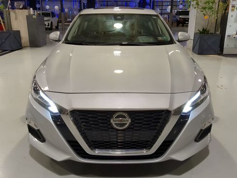 Used 2022 Nissan Altima 2.5 SV w/ SV Premium Package AWD/4WD image 3