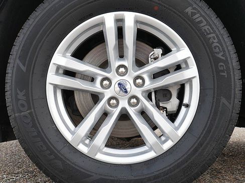 Used 2023 Ford Explorer 4WD image 57