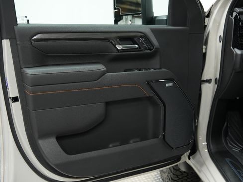 New 2026 GMC Sierra 2500 AT4 w/ AT4 Premium Plus Package image 21