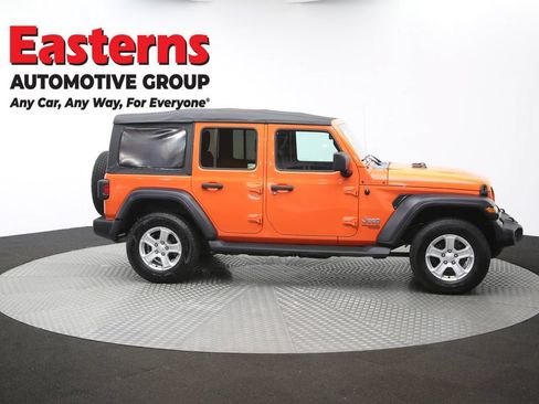 Used 2018 Jeep Wrangler Unlimited Sport S AWD/4WD image 44