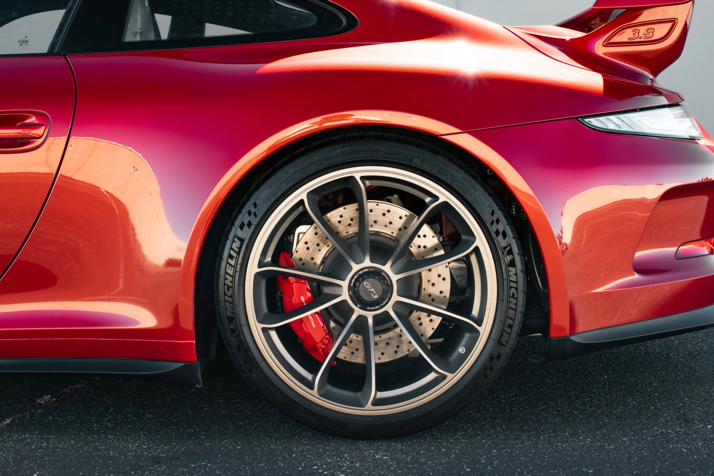Used 2014 Porsche 911 GT3 RWD image 38