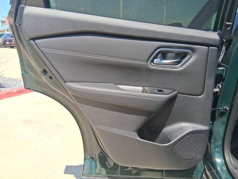 New 2026 Nissan Rogue Platinum AWD/4WD image 27
