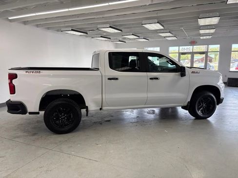 Used 2023 Chevrolet Silverado 1500 LT Trail Boss w/ Protection Package AWD/4WD image 8