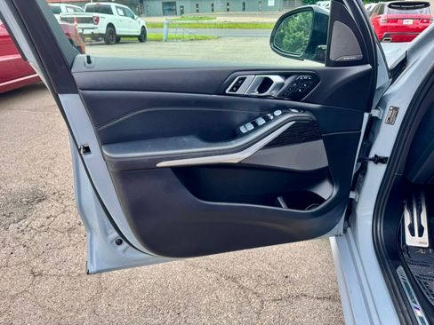 Used 2023 BMW X7 xDrive40i w/ Executive Package AWD/4WD image 14