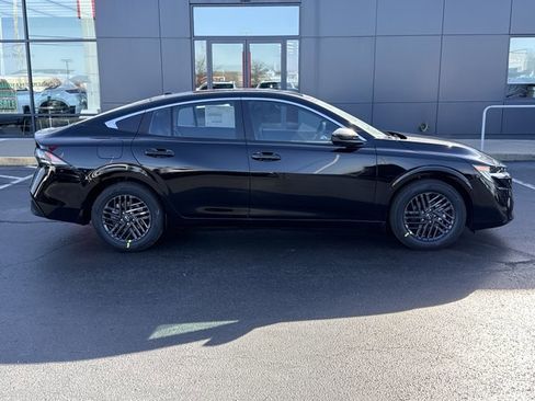 New 2026 Nissan Sentra SV w/ Floor Mat Package FWD image 2