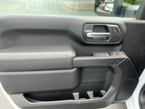 New 2024 GMC Sierra 3500 Pro w/ Convenience Package image 10