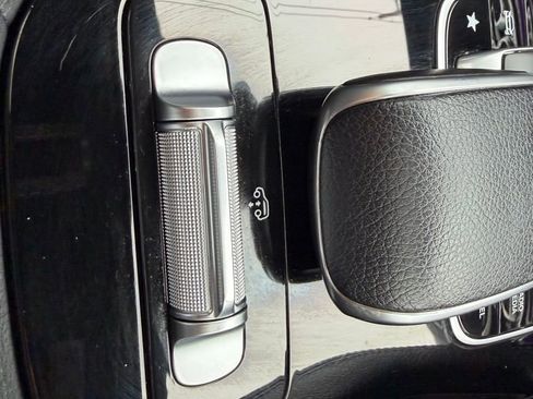 Used 2020 Mercedes-Benz GLS 450 4MATIC image 18