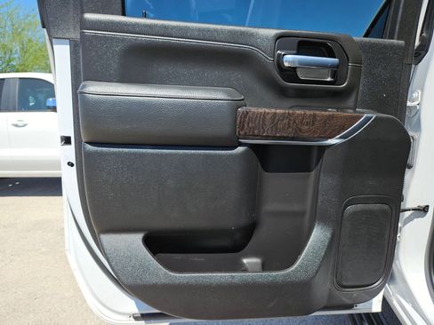 Used 2022 GMC Sierra 2500 Denali image 15