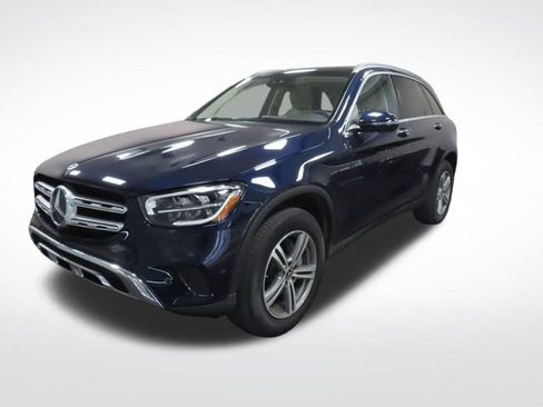 Used 2022 Mercedes-Benz GLC 300 image 1