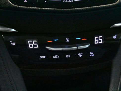 Used 2019 Cadillac XT5 Luxury AWD/4WD image 14