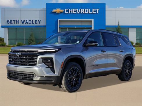 New 2026 Chevrolet Traverse LT w/ Midnight/Sport Edition image 3