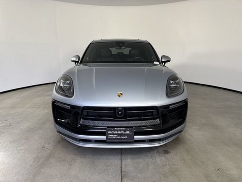 Certified 2024 Porsche Macan Turbo AWD/4WD image 10
