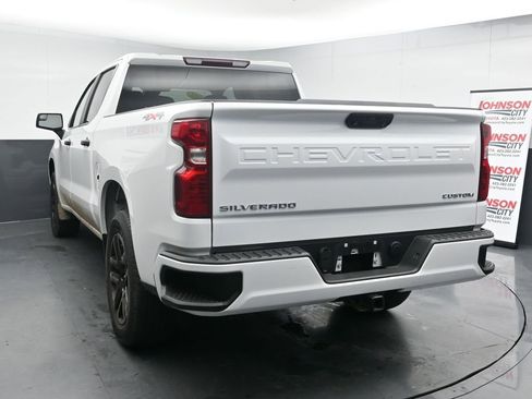 Used 2022 Chevrolet Silverado 1500 Custom image 6