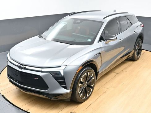 Used 2024 Chevrolet Blazer EV RS AWD/4WD image 43