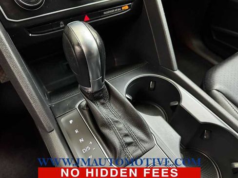 Used 2018 Volkswagen Atlas SE image 35