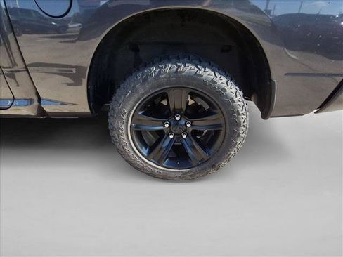 Used 2018 RAM 1500 Sport w/ Convenience Group AWD/4WD image 15