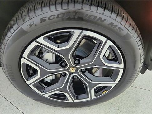 Used 2025 Rivian R1T Adventure image 54