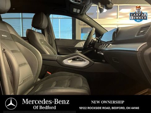 Used 2025 Mercedes-Benz GLS 63 AMG 4MATIC image 19