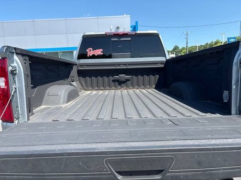 Used 2024 Chevrolet Silverado 2500 LTZ w/ LTZ Convenience Package AWD/4WD image 5