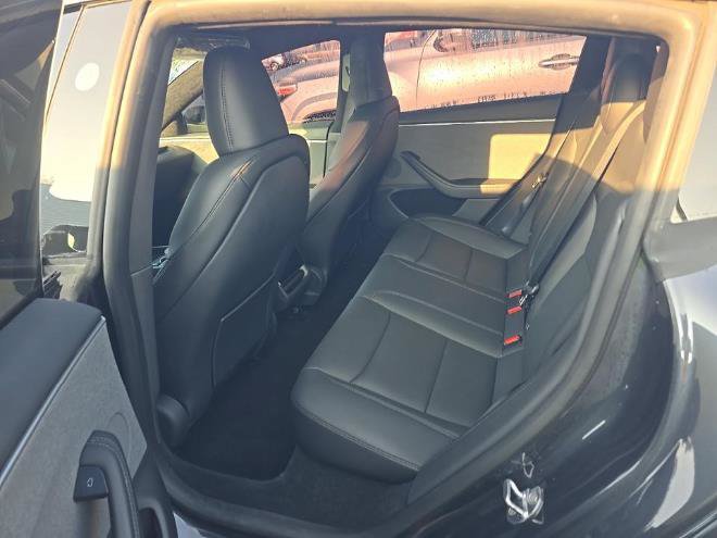 Used 2025 Tesla Model 3 Long Range RWD image 8
