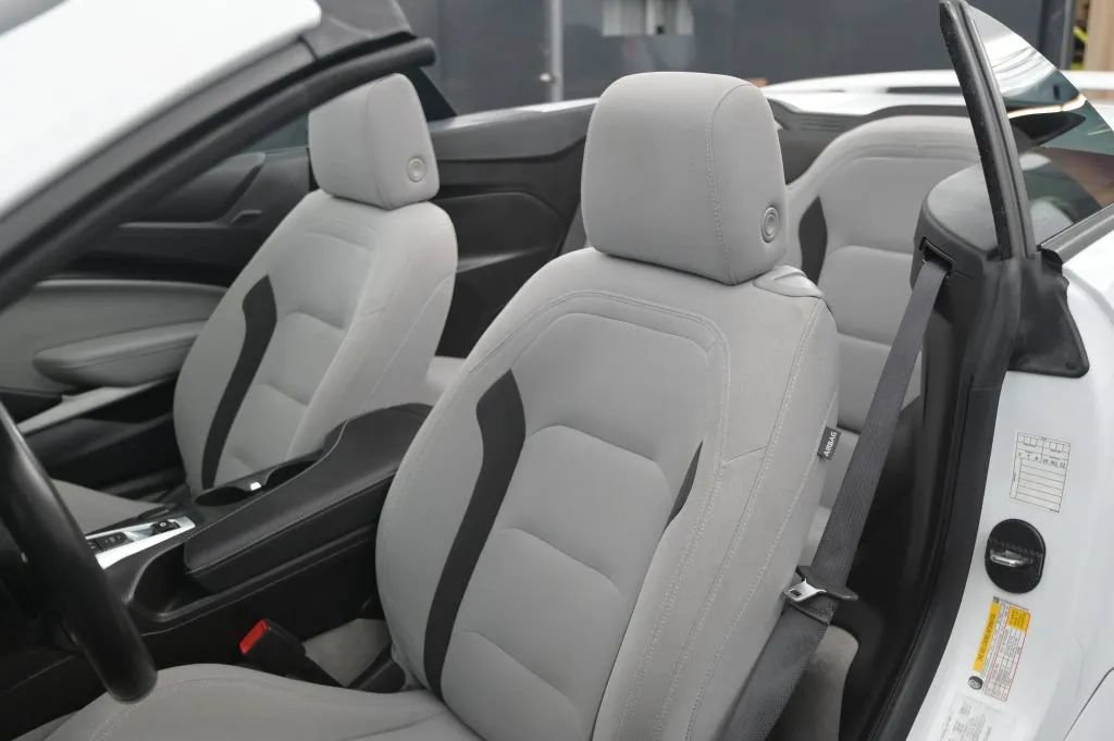 Used 2023 Chevrolet Camaro LT RWD image 40