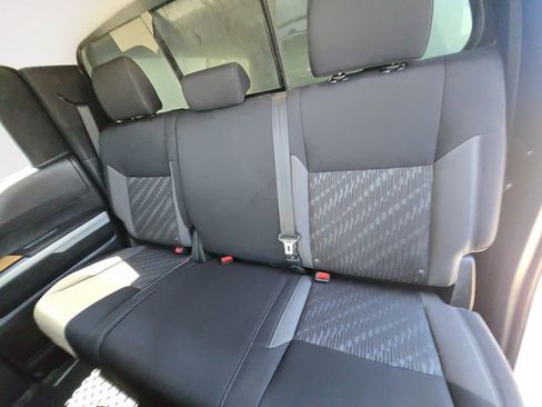 Used 2019 Toyota Tundra SR5 AWD/4WD image 13
