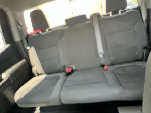 Used 2021 Chevrolet Silverado 1500 Custom image 22