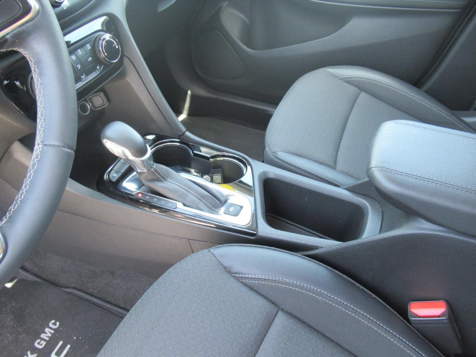 Used 2023 Buick Encore GX Preferred w/ Cold Weather Comfort Package FWD image 16