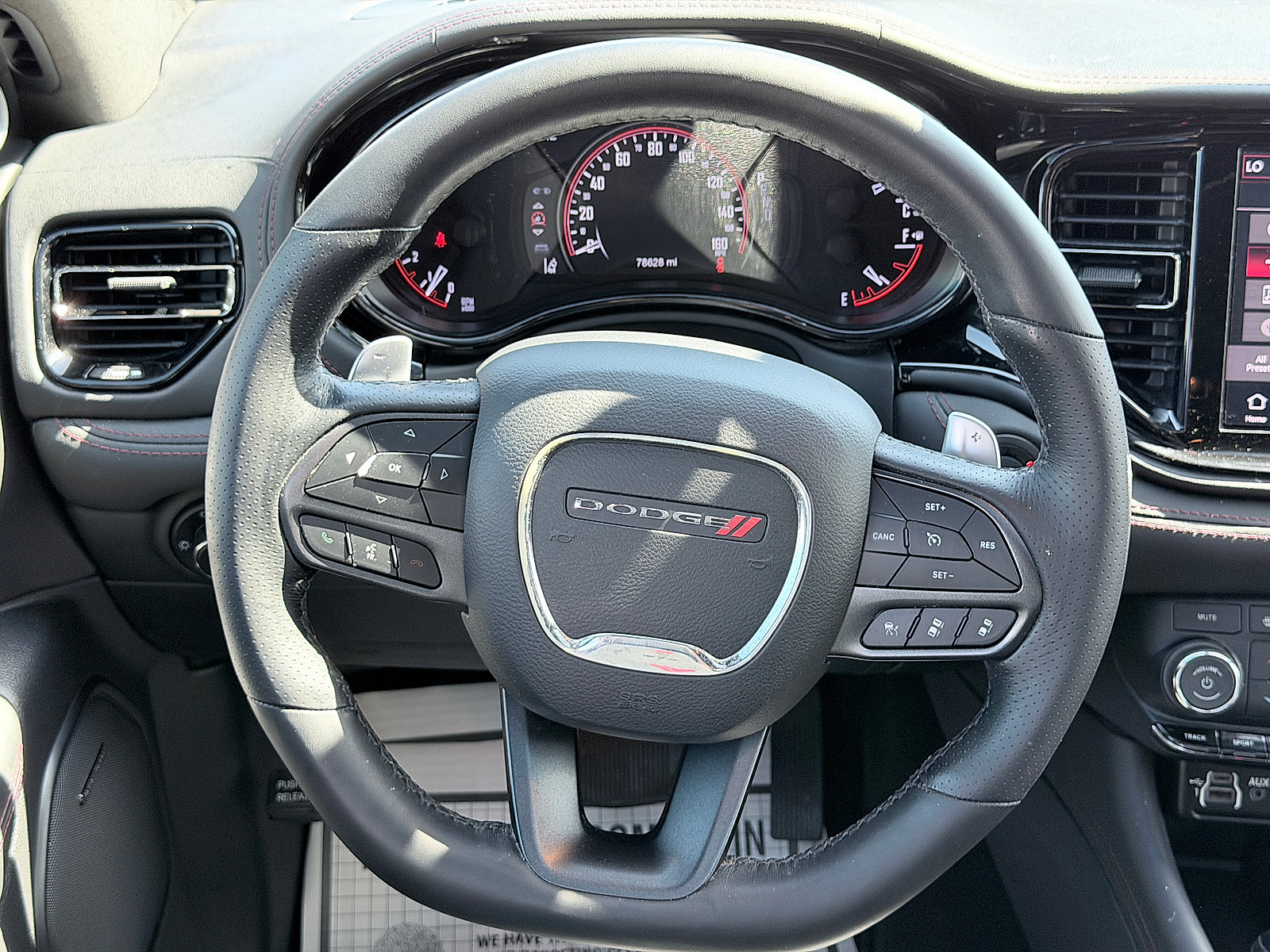 Used 2022 Dodge Durango R/T w/ Tow 'N Go Package AWD/4WD image 26