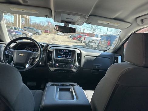 Used 2018 Chevrolet Silverado 1500 LT w/ All Star Edition image 24