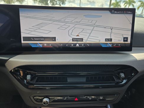 Certified 2025 BMW 330i Sedan RWD image 23