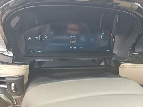 Used 2024 Lincoln Corsair AWD w/ Equipment Group 101A image 13