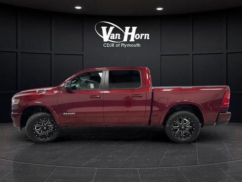 Used 2025 RAM 1500 Big Horn AWD/4WD image 4