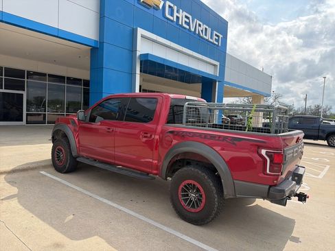 Used 2020 Ford F150 Raptor w/ Equipment Group 802A Luxury image 4