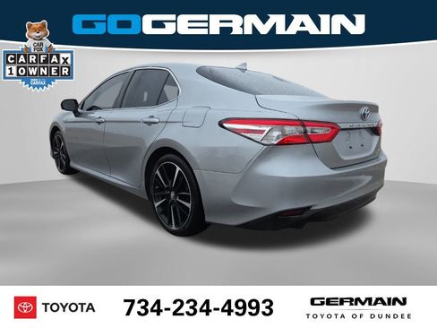 Used 2019 Toyota Camry LE image 10