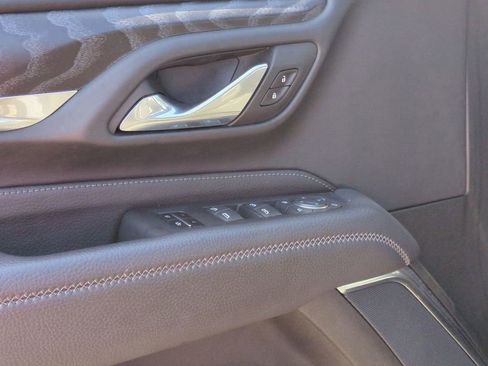 Certified 2024 GMC Yukon XL Denali AWD/4WD image 28
