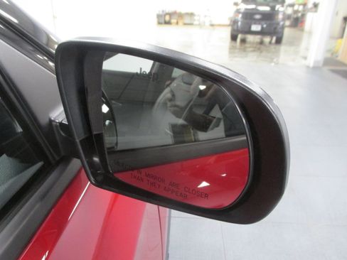 Used 2025 Jeep Compass Trailhawk AWD/4WD image 17